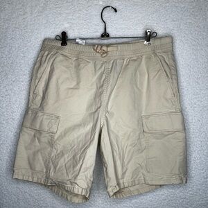 Levi’s Men’s Beige Cargo Shorts Pockets sz M outdoor summer loungewear relaxed